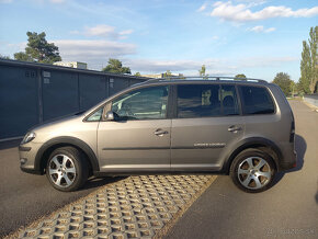 VW Touran 1.9 TDi DSG automat CrossTouran - 2