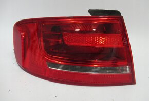 Audi A4 B8 2008- Sedan ľavé a pravé zadné svetlo , Cena/KS - 2