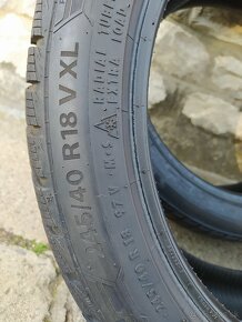 BARUM zimné pneumatiky 245/40 R18 - 2