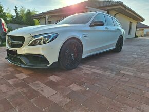 Mercedes-benz c63 s amg - 2