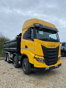 Iveco X-WAY 8x4 s lůžkem, 530 koní a nástavbou S3 - 2