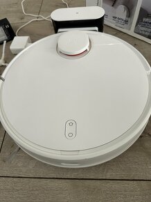 Xiaomi Mi Robot Vacuum Mop P- white - 2