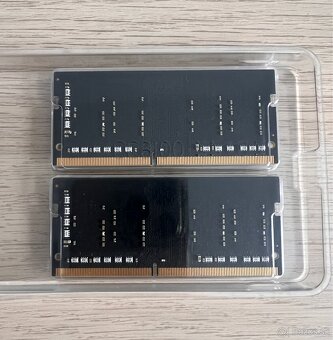 Pamäte RAM DDR4 2x 4GB z APPLE iMAC - 2