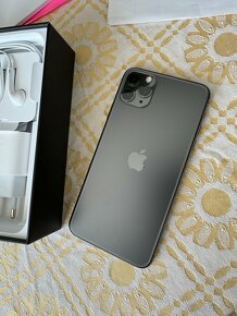 Apple iPhone 11 Pro Max 256gb - 2