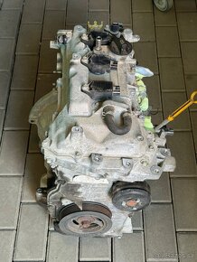 Motor + převodovka Nissan 1.2i HR12 - 2