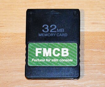 PlayStation 2 karty 64Mb a 32Mb Free McBoot - 2