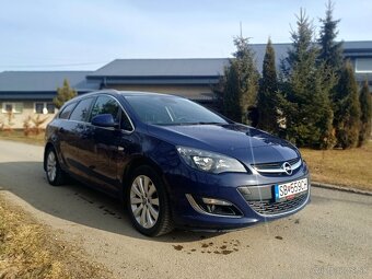 Opel astra sports tourer 1.4 turbo - 2