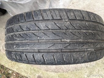 Predám disky s letnými pneu 225/45 R17 5x120 - 2