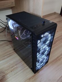 LACNO Geforce RTX 4060, AMD Ryzen 7 5800X, 32GB RAM - 2