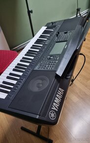 Yamaha PSR SX900 - 2