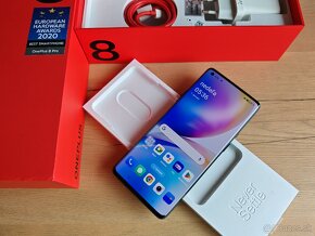 OnePlus 8 Pro 8/128 GB - 2