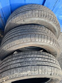 Michelin 225/65R17 M+S - 2