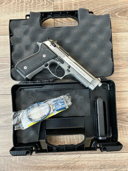 Beretta 92FS Inox – USA - 2