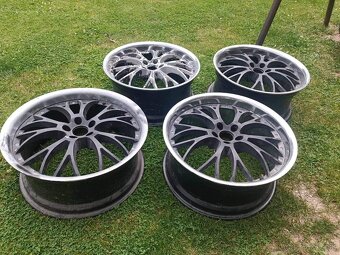 5x100 r19 235/35/r19 - 2