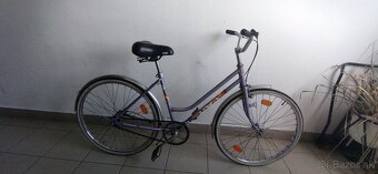 Predám mestský bicykel 26" kolesa kolesa. Servisovaný.Dovoz - 2