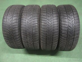 R17 Zimná sada GOLF rozteč 5x112 205/50R17 PIRELLI - 2