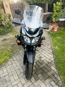 Suzuki V-STROM DL650A - 2