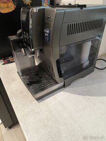 Predám kávovar DELONGHI - 2