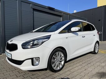 Kia Carens 1.7CRD-i 115PS FAMILY TOP STAV - 2