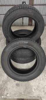 215/65 R17 Pirelli Scorpion Winter - 2