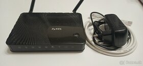 Router Zyxel - 2