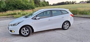 Kia Ceed SW 2013 1.4 benzin M6 - 2