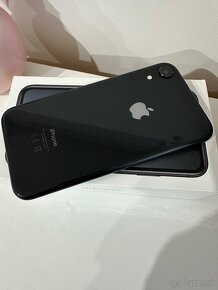 Apple iPhone XR 128 GB Black - 2