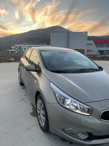 KIA Ceed - 2