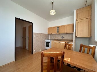 Na predaj 1-izbový byt v Čadci | 39 m² | 12. poschodie - 2