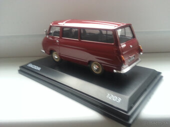 Model 1/43 Skoda 1203 - 2