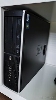 Stolný počítač HP elite 8300 + monitor - 2