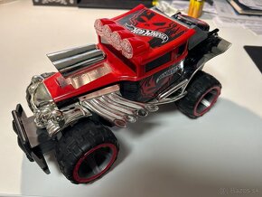 Predám auto Hot Wheels - 2