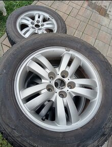 Predám elektróny 215/65R16 so zimnými gumami - 2