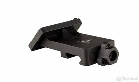 TRIJICON RMR/SRO 45 stupnova offset QR montaz - 2