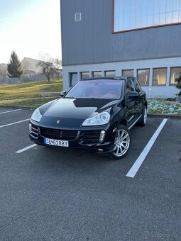 Porsche Cayenne S - 2