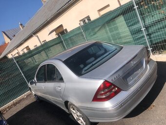 Mercedes c220cdi w203 - 2