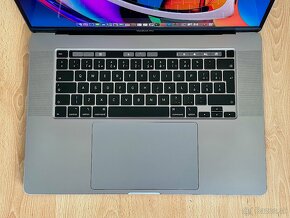 ZÁRUKA-MacBook Pro 16" (2020), 2.6GHz i7/16GB/512GB,TOP STAV - 2