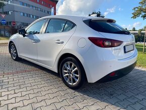 Rezervované Mazda 3BM 1.5 74kw 6st. manuál - 2