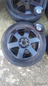 Original ALU Skoda 5x112 R16 cierne + letne pneu 205-55-16 - 2