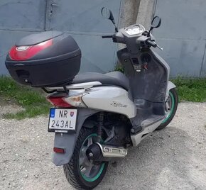 Honda SES 125/dylan - 2