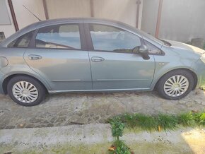 Fiat Linea na opravu, alebo náhradné diely - 2