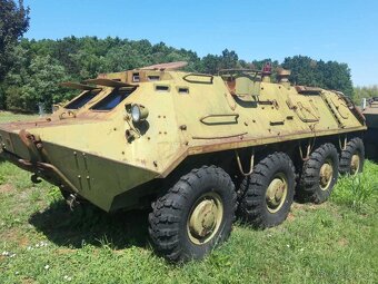 Predám obrnené transportéry BTR-60 - 2