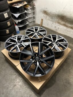 Nepoužité hliníkové disky 5x112 R20 VW Braga - Touareg RLine - 2