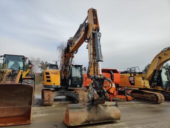 Pásový bagr LIEBHERR R926 K LC - 2