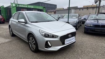 Hyundai i30 1.6 CRDi 110 Comfort 7DCT - 2