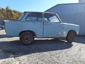 skelet trabant - 2