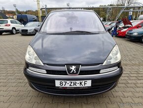 Predám Peugeot 807 2.2 HDI 94 KW,Tempomat,Klíma,Park.senzory - 2