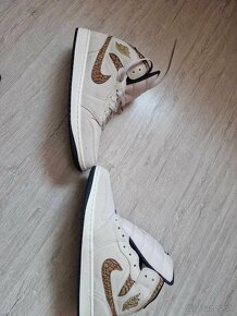 nike air jordan  mid se brown elephant eu 10 44 - 2