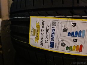 Nove Letne pneu 255/45 R17 - 2