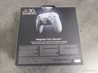 PS5 DualSense 30th Anniversary Limited Edition - 2